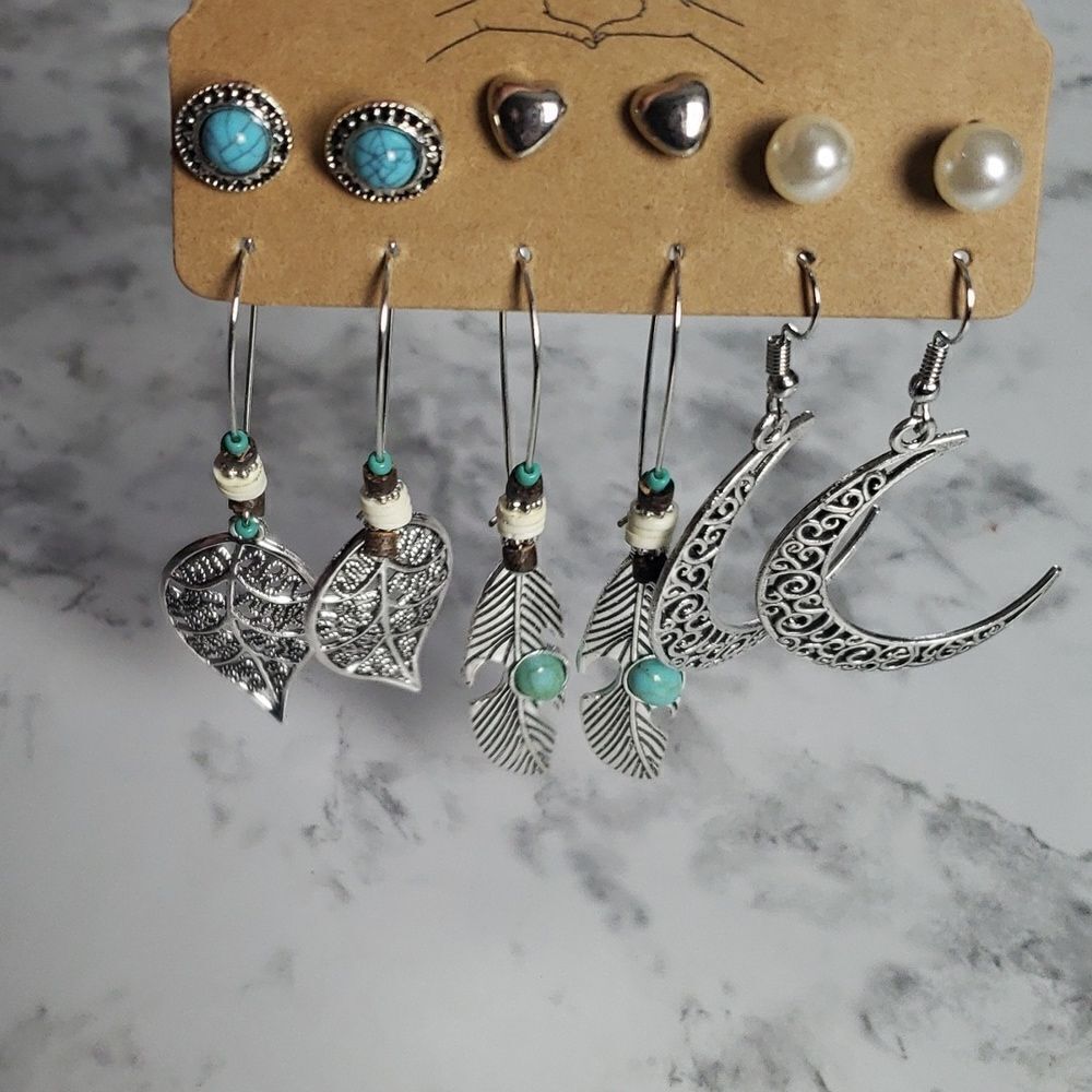 ‎Silver and Turquoise Earring Set - Picture 5 of 5